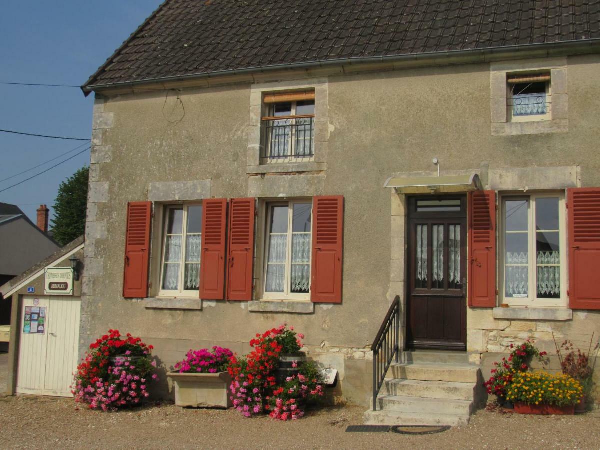 Armalou Bed & Breakfast ปูญี-ซูร์-ลัวร์ ภายนอก รูปภาพ